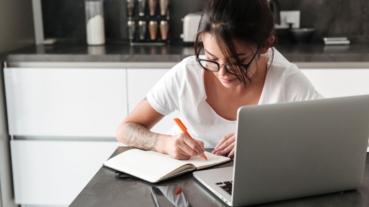 Desarrollo de competencias en escritura académica y argumentación
